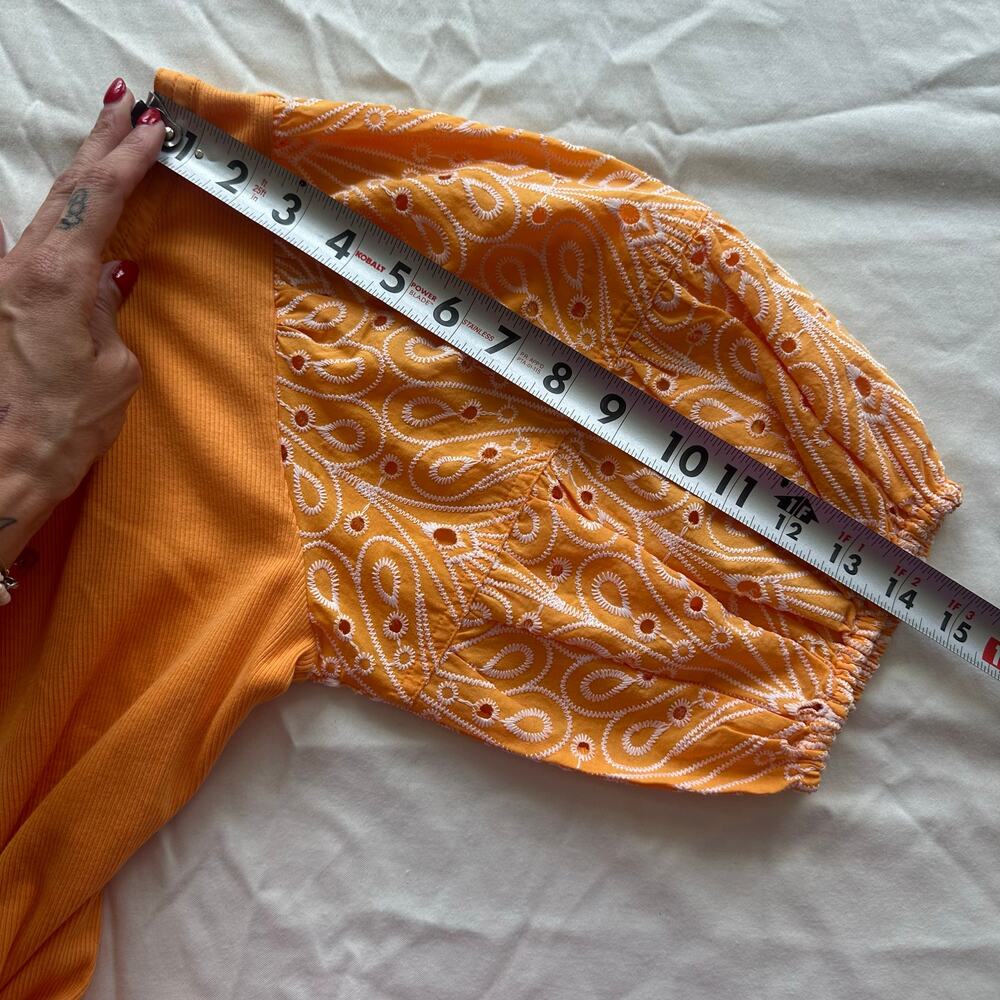 Ann Taylor LOFT Orange, Puffed Sleeves, Bandana Embroidery, Ribbed Top- M - Picture 9 of 9
